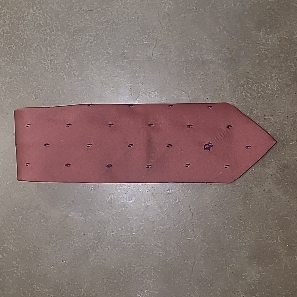 CHRISTIAN DIOR MONOGRAM LOGO BURGUNDY EMBROIDERED PATTERN NECK TIE